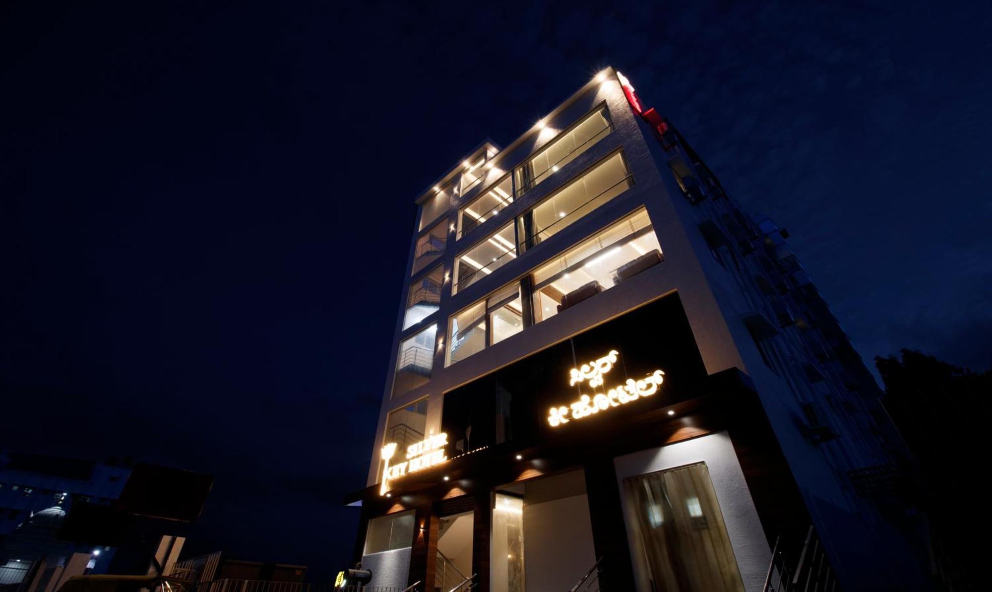 Itsy Hotels Silver Keys Kammasandra Exterior photo