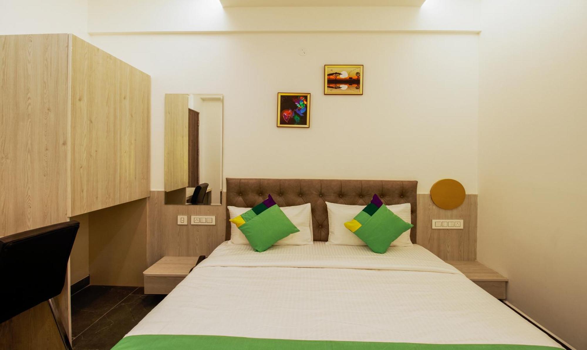 Itsy Hotels Silver Keys Kammasandra Exterior photo